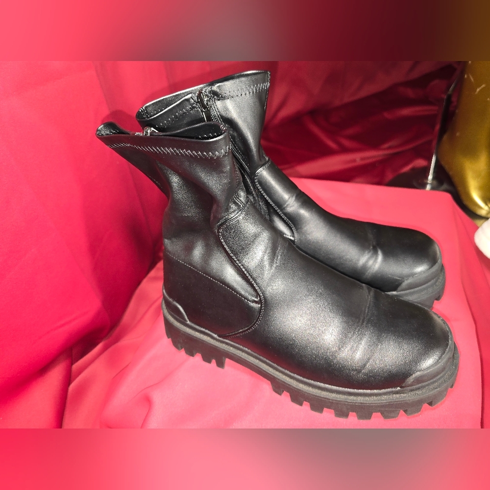 Men's Black Leather Boots